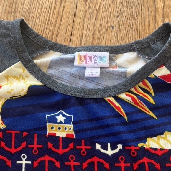 Lularoe Randy Top - Picture 4 of 4
